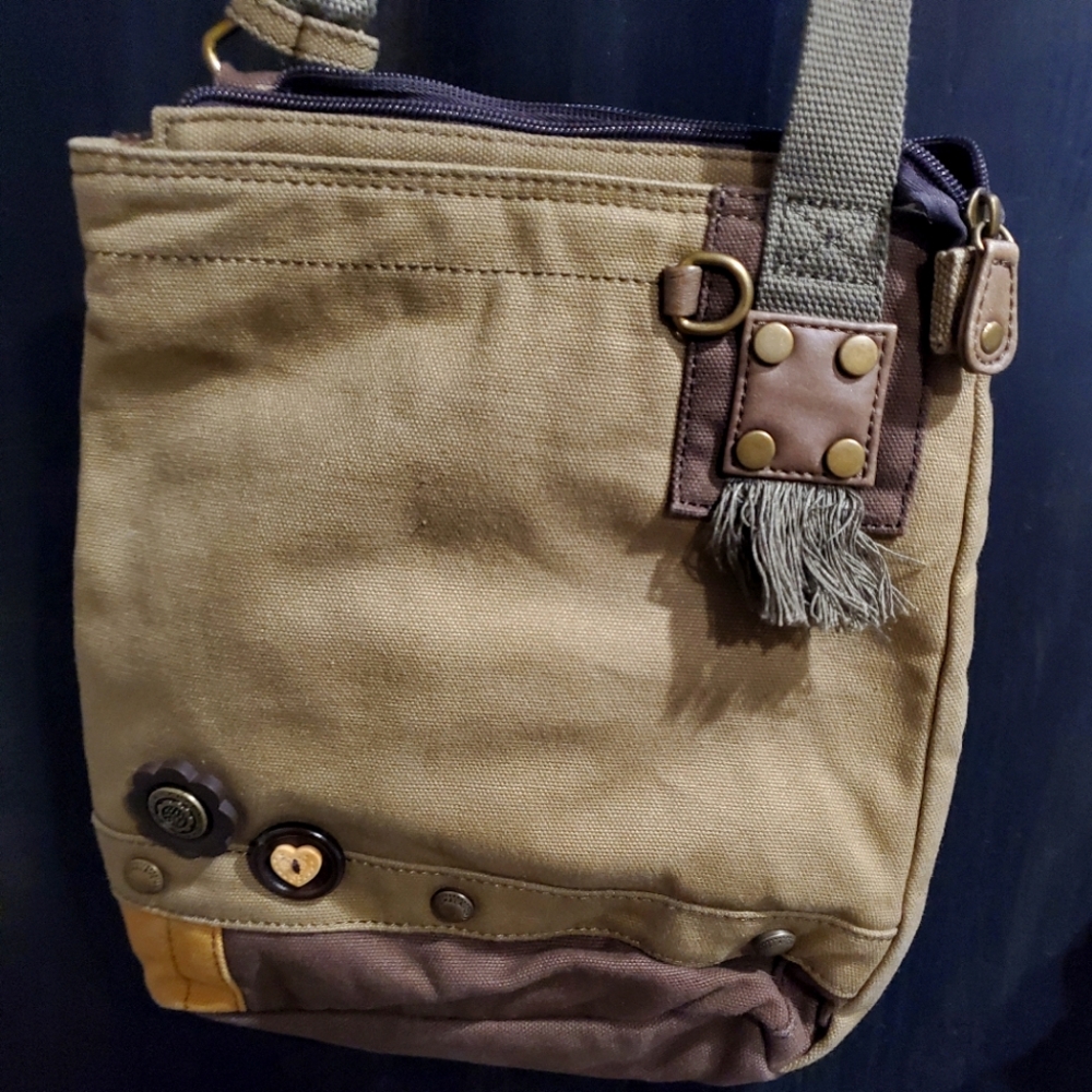 Chala crossbody purse